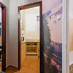 Free Parking, Ac, Wifi In The Center