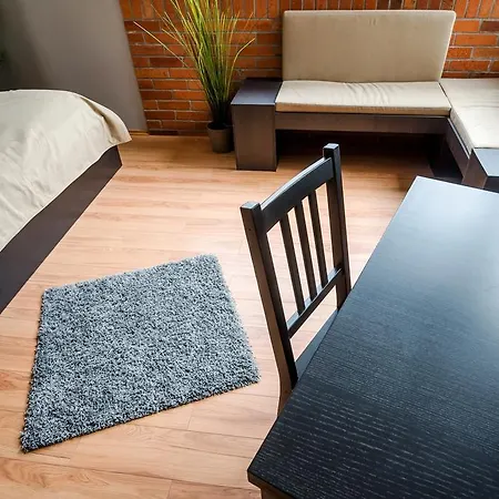 Free Parking, Ac, Wifi In The Center