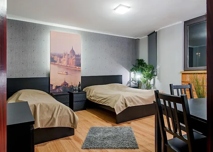 Free Parking, Ac, Wifi In The Center *